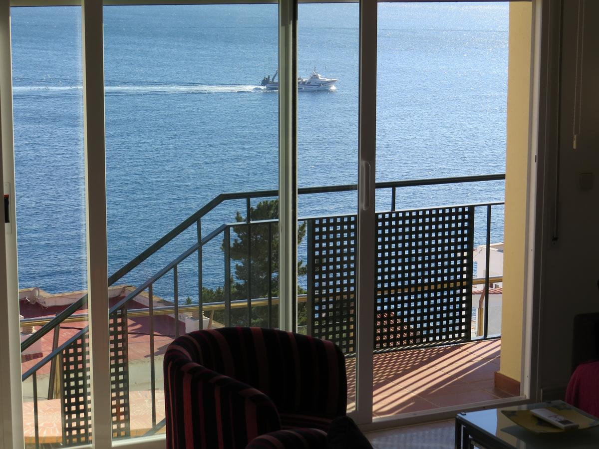 Turo Marina 3 Villa Roses Eksteriør billede